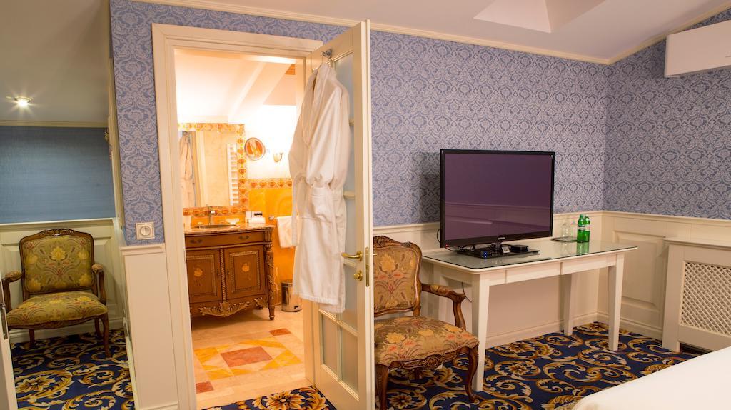 Ministerium Hotel Одеса Екстериор снимка