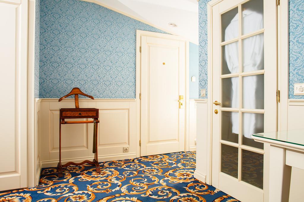 Ministerium Hotel Одеса Екстериор снимка