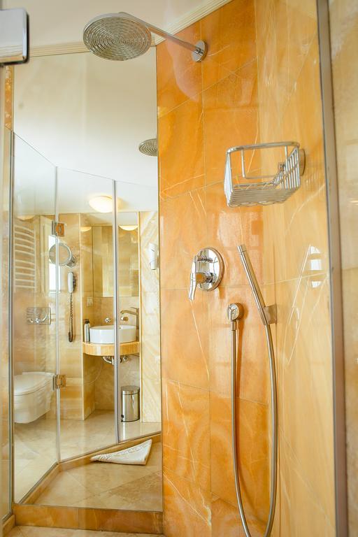 Ministerium Hotel Одеса Екстериор снимка