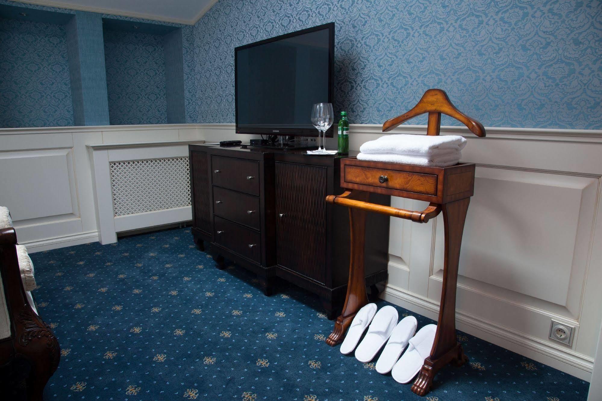Ministerium Hotel Одеса Екстериор снимка