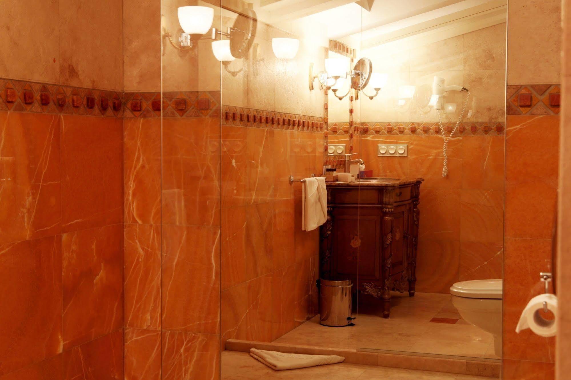 Ministerium Hotel Одеса Екстериор снимка