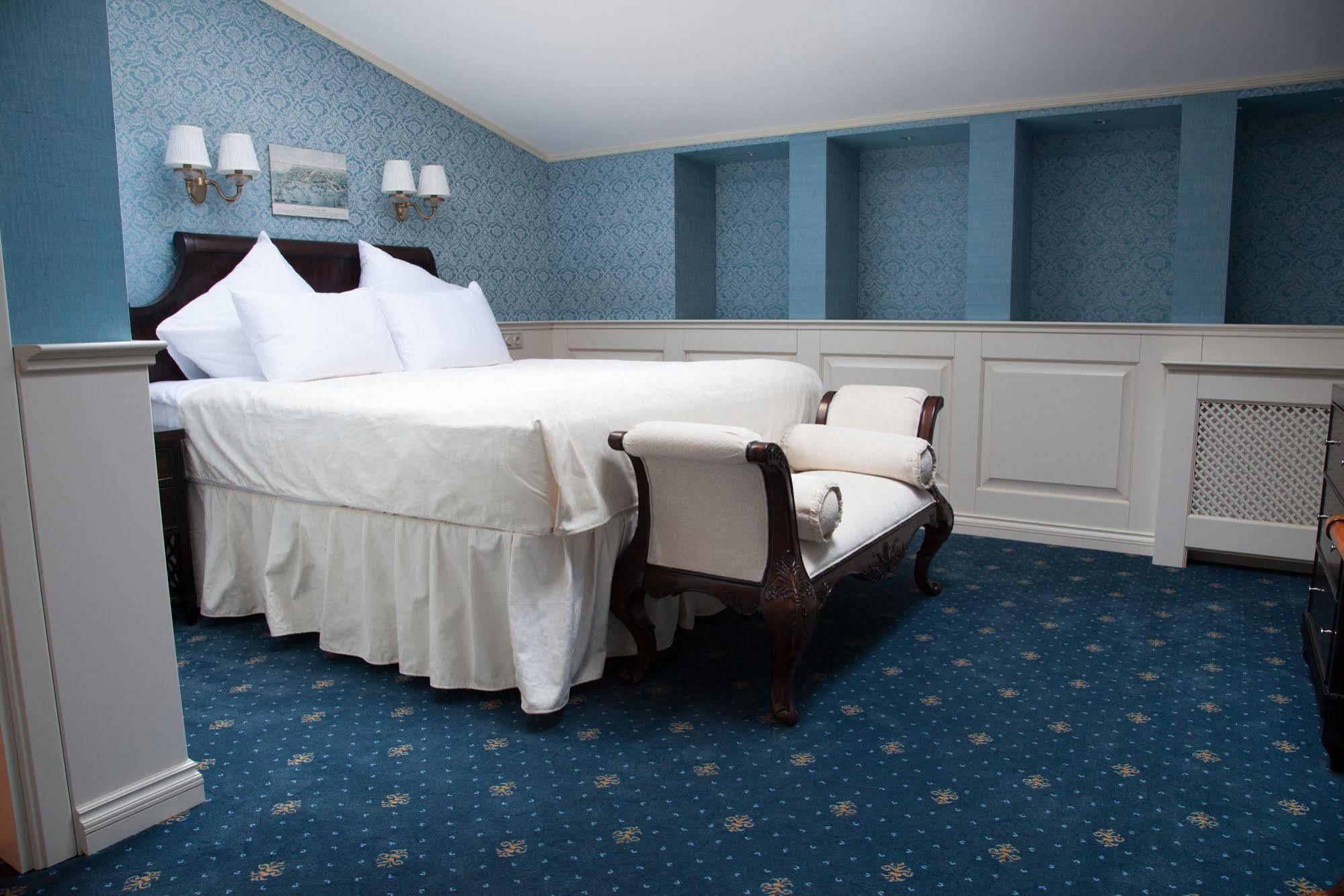 Ministerium Hotel Одеса Екстериор снимка